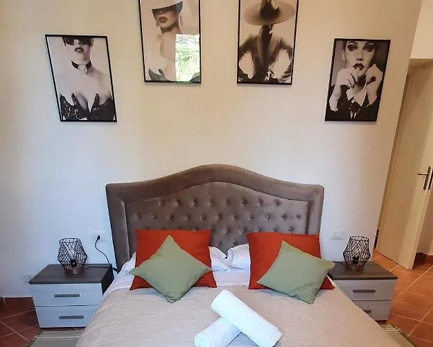 Chic 'N Charme Trastevere Terrace 2
